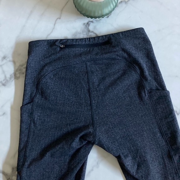 Lululemon Fast and Free Herringbone Grey Leggings - Picture 4 of 5